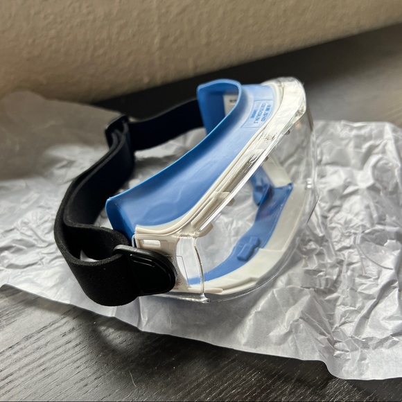 Uline Safety Googles with adjustable strap. NWT - Picture 10 of 15